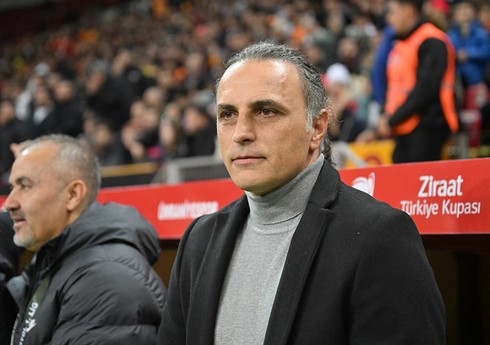 Ramil Şeydayevin çıxış etdiyi klub baş məşqçisi ilə vidalaşıb