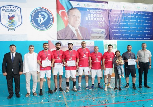 "Report"un "Füzuli" komandası Heydər Əliyevin xatirə turnirində bürünc medal qazanıb