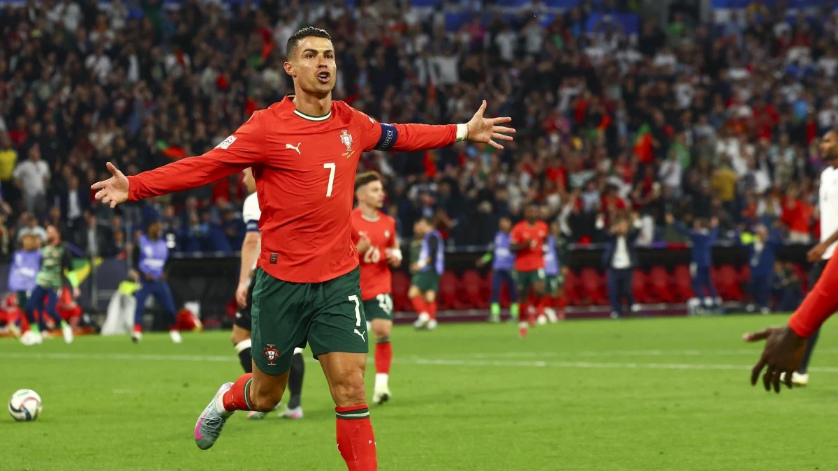 Ronaldo millidən gedir? – Tarix açıqlandı