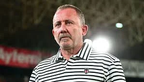 Sergen Yalçın əməliyyat olunub