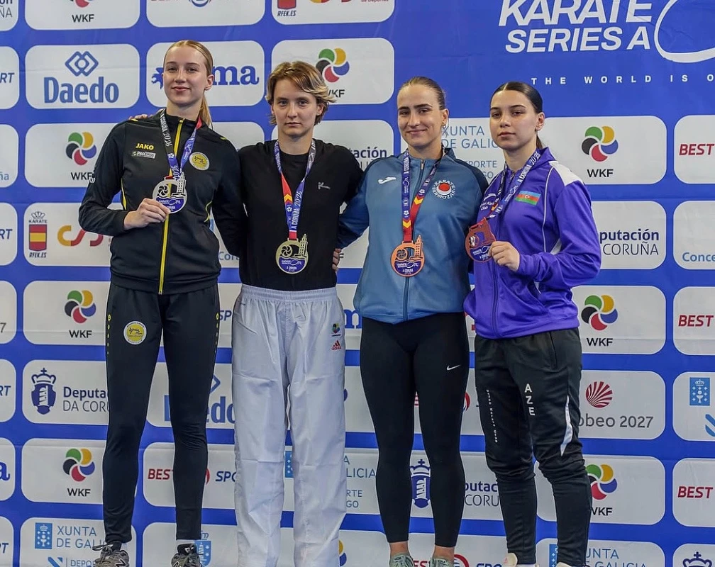 Təmsilçimizdən bürünc medal