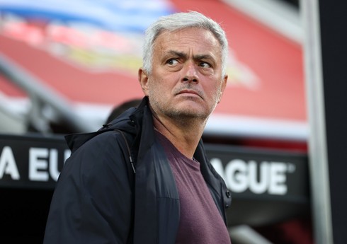 TFF Joze Mourinyonu cəzalandırıb