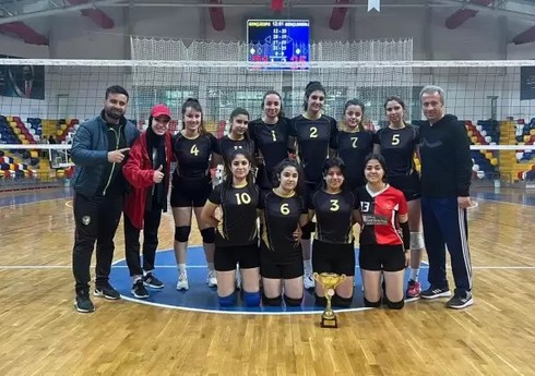 Türkiyədə daha iki voleybolçu zəlzələ nəticəsində həlak olub