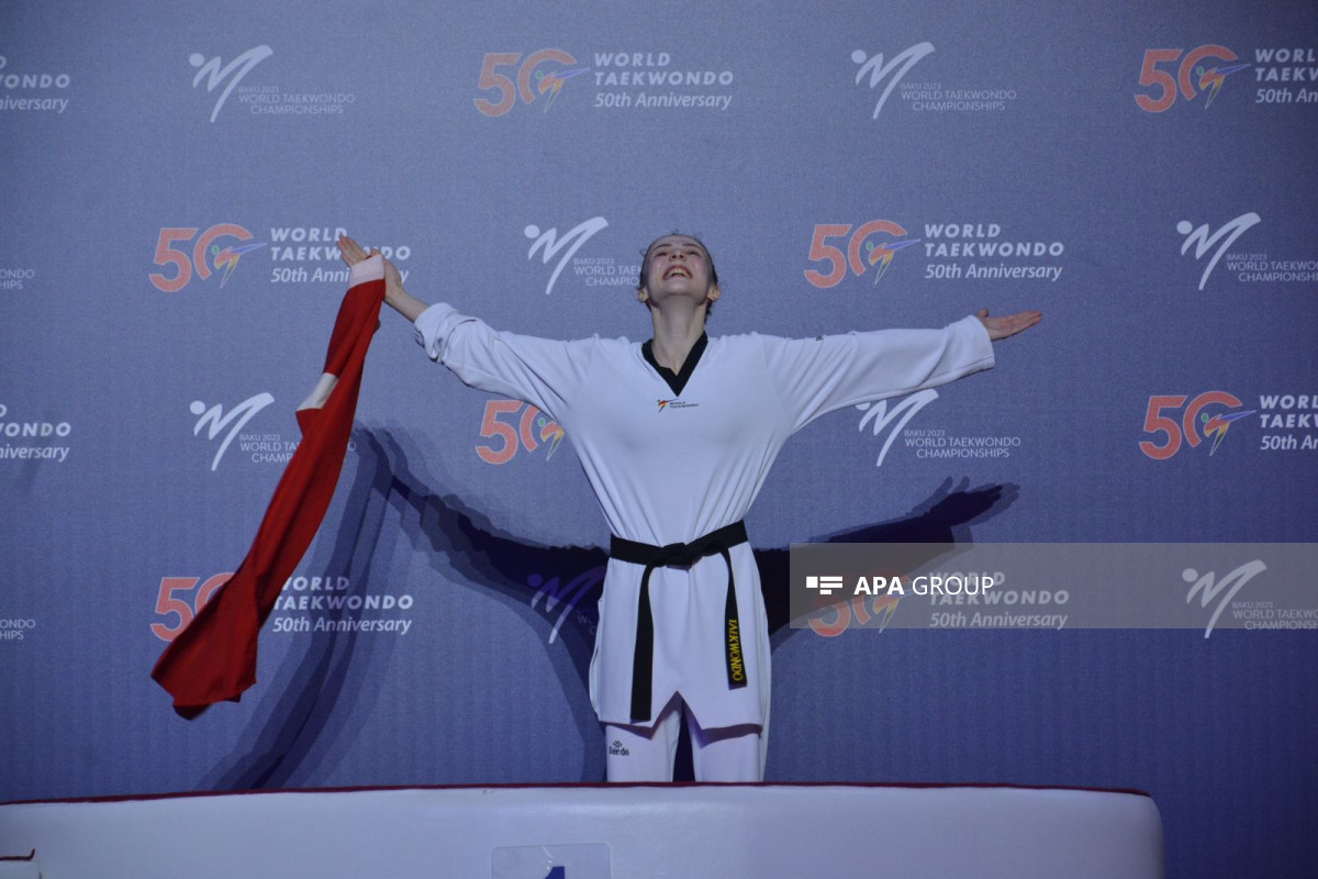 Türkiyəli taekvondoçu Bakıda dünya çempionu olub - FOTOLENT