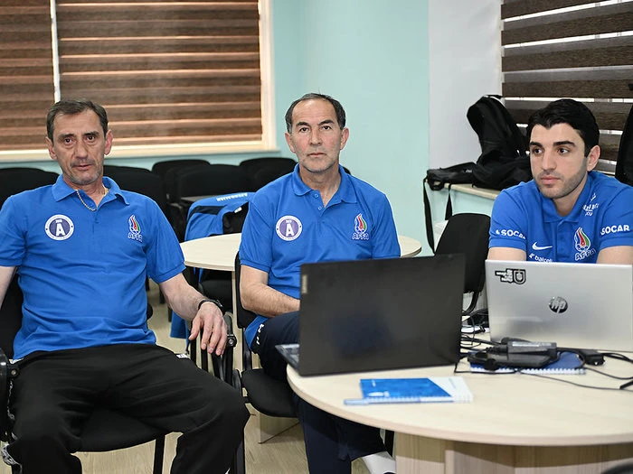 UEFA-nın A kateqoriyalı kursunun V mərhələsi başa çatıb
