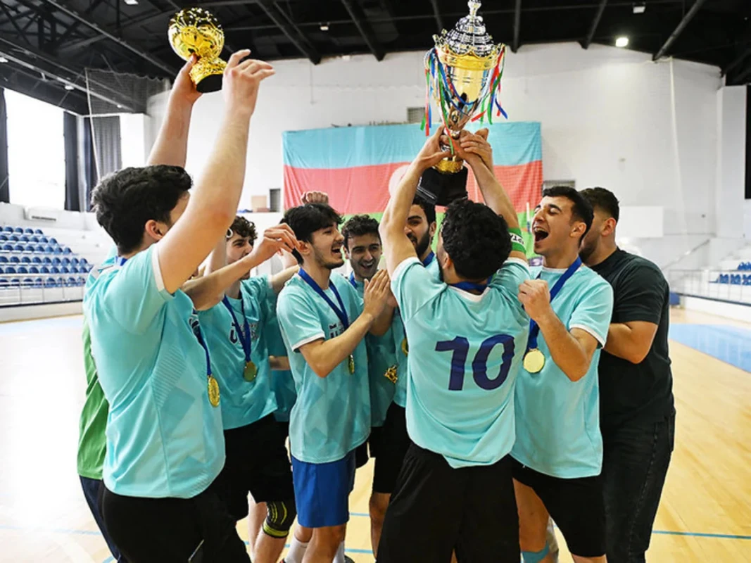 UEFA-nın "Hat-Trick" proqramı çərçivəsində keçirilən futzal yarışı başa çatıb
